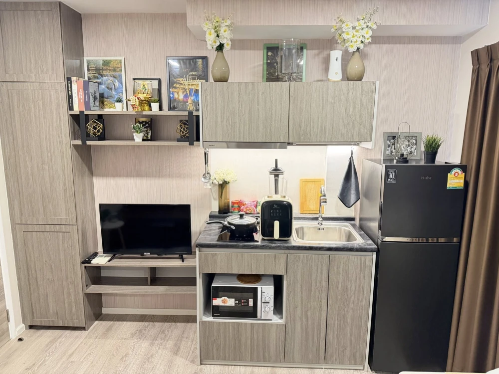 ให้เช่า Kensington Sukhumvit-Theparak 1 ห้องนอน ตกแต่งครบครัน เฟอร์นิเจอร์ครบ หิ้วกระเป๋าเข้าอยู่ได้เลยจ้า