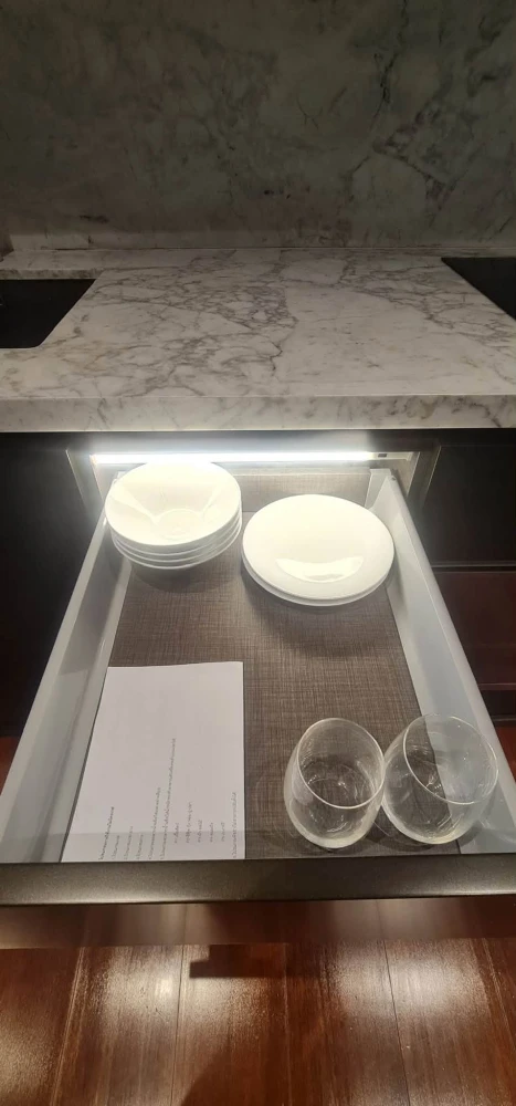 ให้เช่า KHUN by YOO แบบ 1 ห้องนอน 1 ห้องน้ำ แต่ห้องใหญ่มาก พื้นที่ใช้สอยเยอะเวอร์ ตกแต่งบิวท์อิยเริ่ดๆ รีบจองเลย