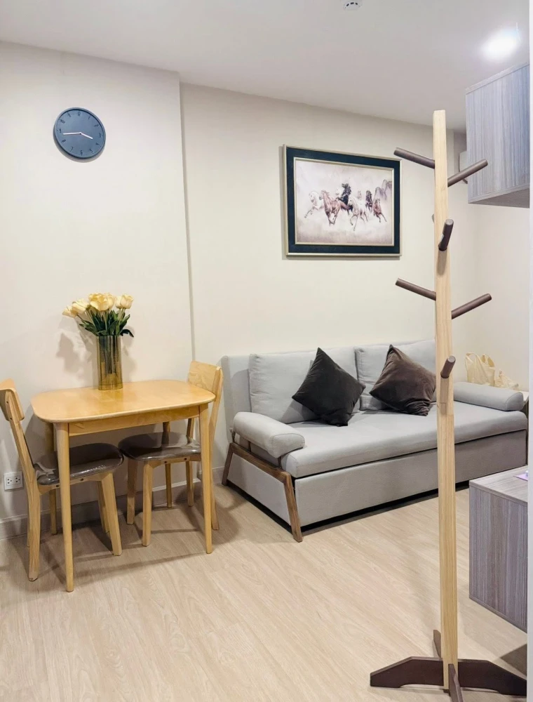 ให้เช่า Knightsbridge Phaholyothin-Interchange ห้องแต่งสวยคุมโทน เฟอร์นิเจอร์ครบครัน พลาดแล้วจะเสียใจ