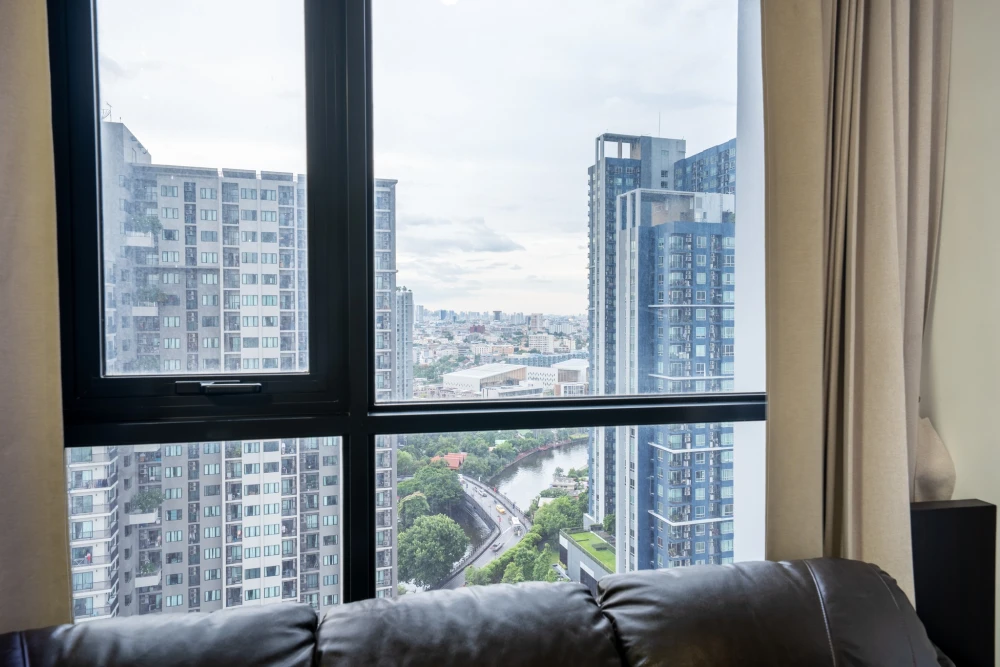 ขาย ให้เช่า Knightsbridge Prime On-nut ชั้น 25 ห้องมุมเป็นส่วนตัว แบบ 1 Bed Plus พลาดแล้วจะเสียใจ