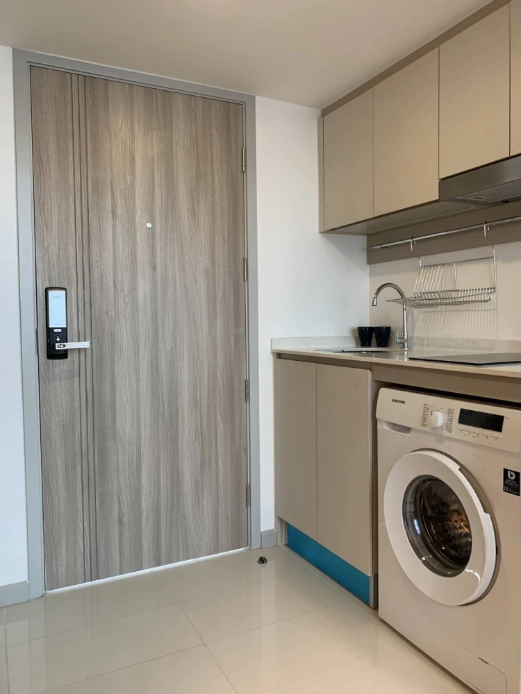 ให้เช่า KnightsBridge Prime Sathorn ห้องพร้อมอยู่ เฟอร์พร้อม ชั้นสูง รีบจองเลย