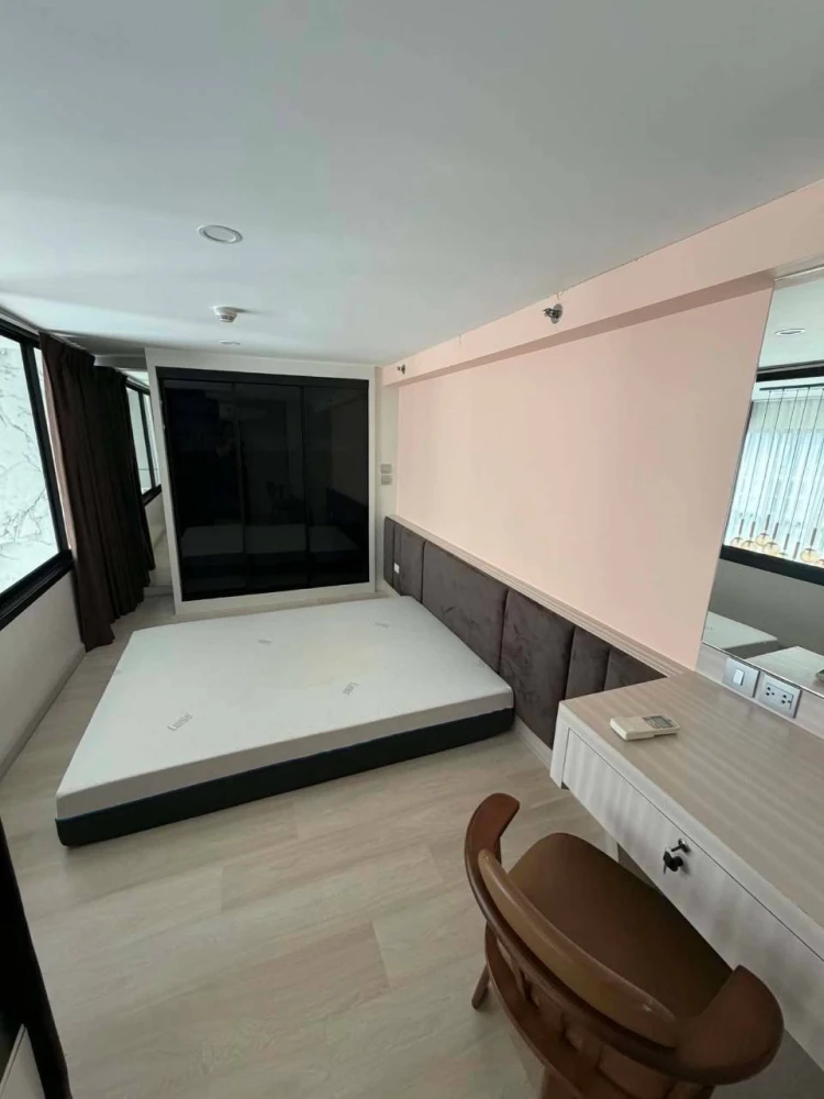 ให้เช่า KnightsBridge Prime Sathorn ห้องเพดานสูงโปร่งโล่ง ตกแต่งครบครัน ในทำเลดี วิวสวย จองเลย