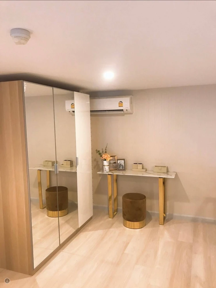 ให้เช่า KnightsBridge Prime Sathorn ห้องแต่งสวยสุดปัง ติดวอลเปเปอร์อย่างดี เฟอร์ครบครัน จองด่วน