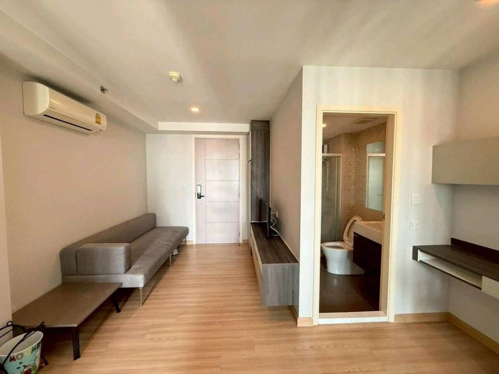 ให้เช่า Knightsbridge SkyCity สะพานใหม่ ห้องสวย วิวดี พร้อมเฟอร์นิเจอร์และเครื่องใช้ไฟฟ้าครบครัน มาแต่ตัวเข้าอยู่ได้เลย