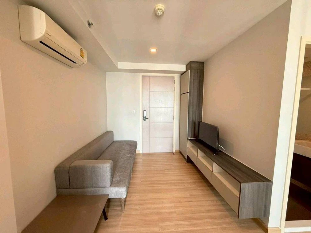 ให้เช่า Knightsbridge SkyCity สะพานใหม่ ห้องสวย วิวดี พร้อมเฟอร์นิเจอร์และเครื่องใช้ไฟฟ้าครบครัน มาแต่ตัวเข้าอยู่ได้เลย