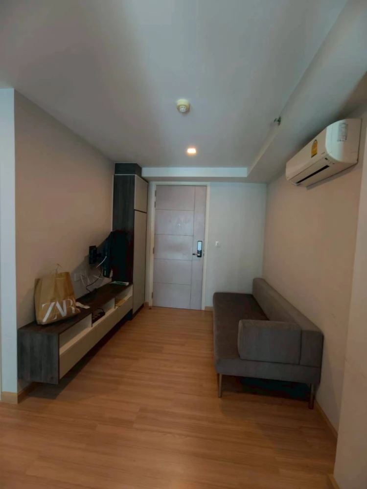 ให้เช่า Knightsbridge Skycity Saphanmai เฟอร์นิเจอร์และเครื่องใช้ไฟฟ้าครบ มาแต่ตัวเข้าอยู่ได้เลย