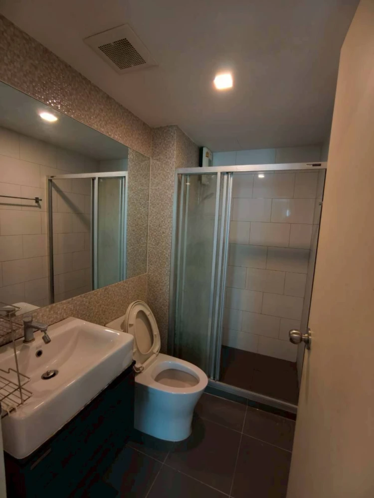 ให้เช่า Knightsbridge Skycity Saphanmai เฟอร์นิเจอร์และเครื่องใช้ไฟฟ้าครบ มาแต่ตัวเข้าอยู่ได้เลย