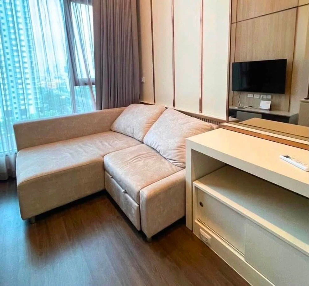 ให้เช่า Knightsbridge Space rama 9 ห้องสูง 4.20 เมตร 2 ห้องนอนใหญ่ วิวสวยใจกลางพระราม 9 ต้องจอง