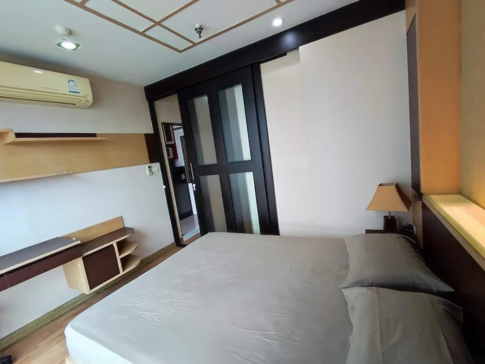 ให้เช่า Ladda Condoview ห้องแต่งสวยคุมโทน บิ้วอินหัวเตียงอย่างดี เฟอร์ครบครัน วิวสวย จองเลย