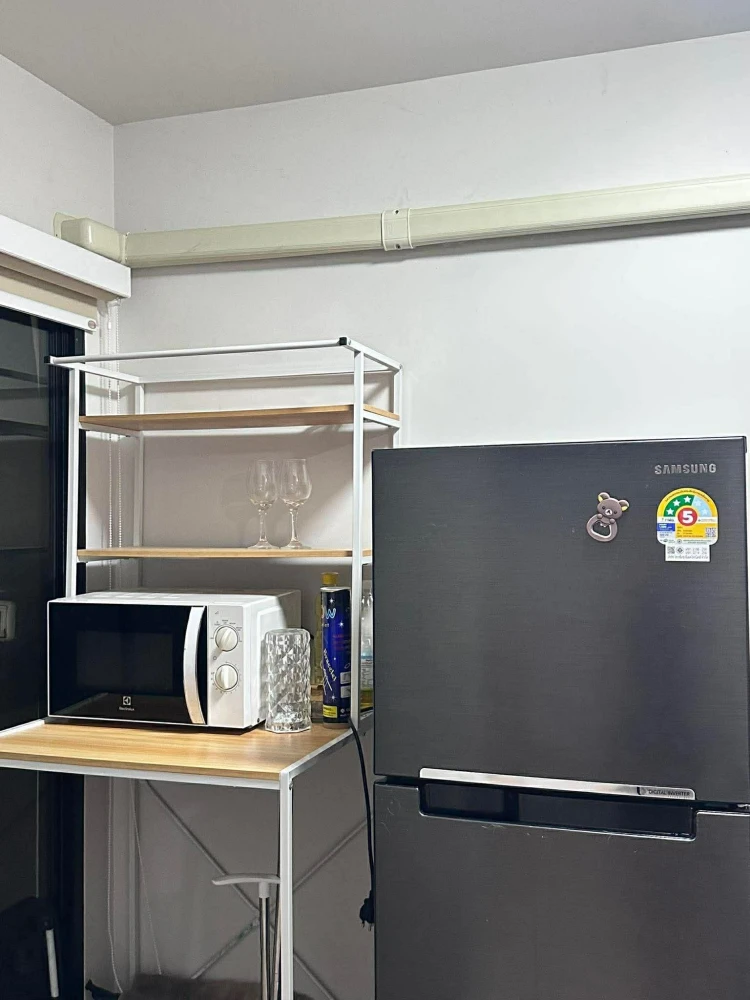 ให้เช่า Larissa Condo Praksa 5 1 ห้องนอน 1 ห้องน้ำ มาพร้อมเฟอร์และสิ่งอำนวยความสะดวกครบครัน จองด่วน