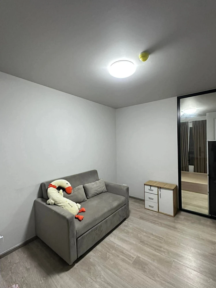 ให้เช่า Larissa Condo Praksa 5 1 ห้องนอน 1 ห้องน้ำ มาพร้อมเฟอร์และสิ่งอำนวยความสะดวกครบครัน จองด่วน