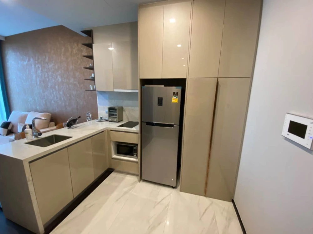 ให้เช่า laviq sukhumvit 57 ห้องกว้างใหญ่มากๆ พื้นที่ใช้สอยเยอะสุดๆ ตกแต่งอย่างดี รีบจองเลยจ้า