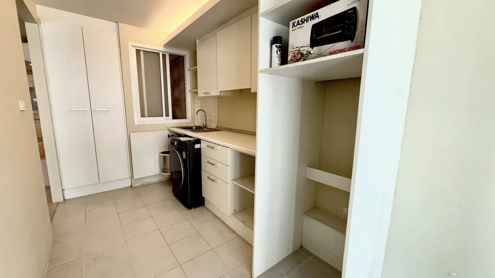 ให้เช่า Le champ premiun ห้องกว้างขวางอยู่สบายมากๆ เฟอร์นิเจอร์ Build in แน่นๆ รีบจองเลย