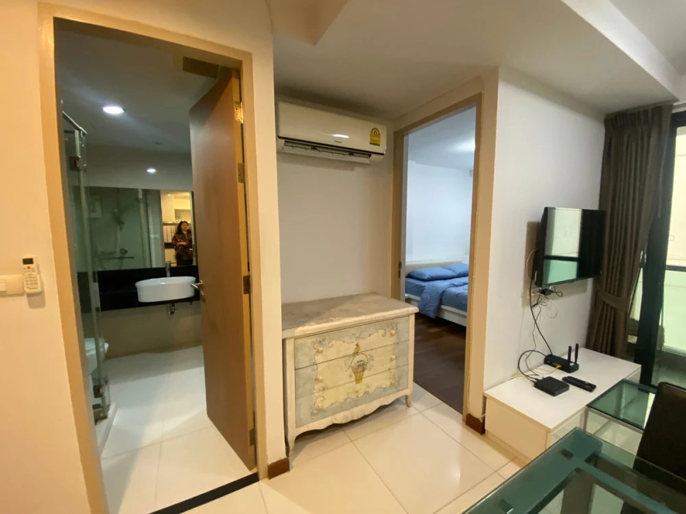 ให้เช่า Le Cote Thonglor 8 ชั้น 3 มาพร้อมเฟอร์และเครื่องใช้ไฟฟ้าที่ครบครัน สนใจจองเลย