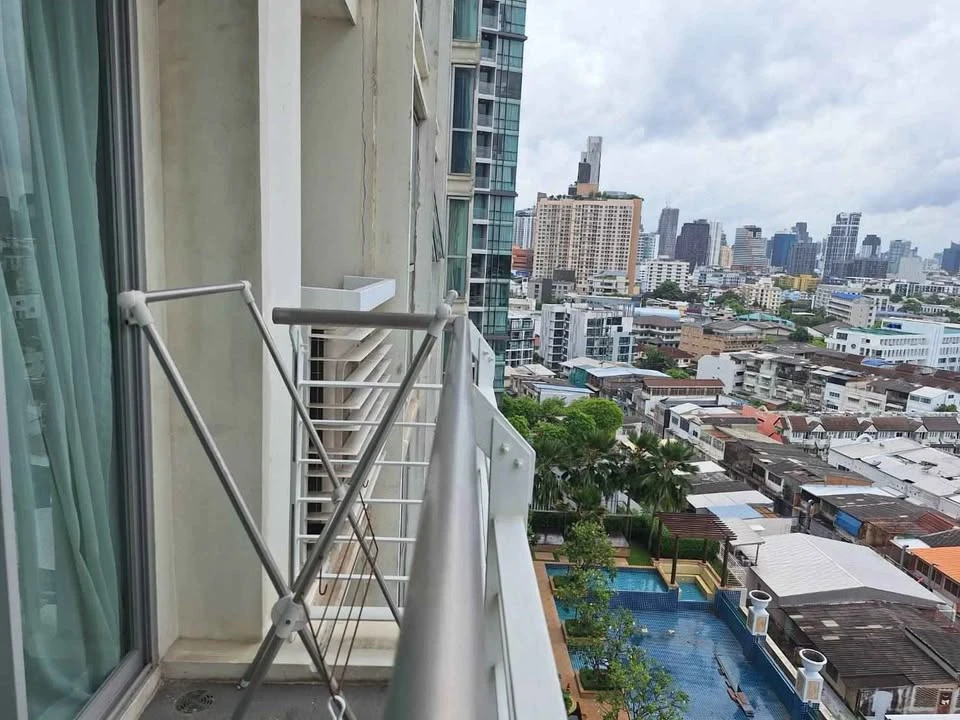 ให้เช่า Le Luk condo ห้องน่าอยู่ ชั้นสูง เฟอร์นิเจอร์ เครื่องใช้ไฟฟ้าครบ มีอ่างอาบน้ำ ดีแบบนี้ไม่จองคือพลาด!!!