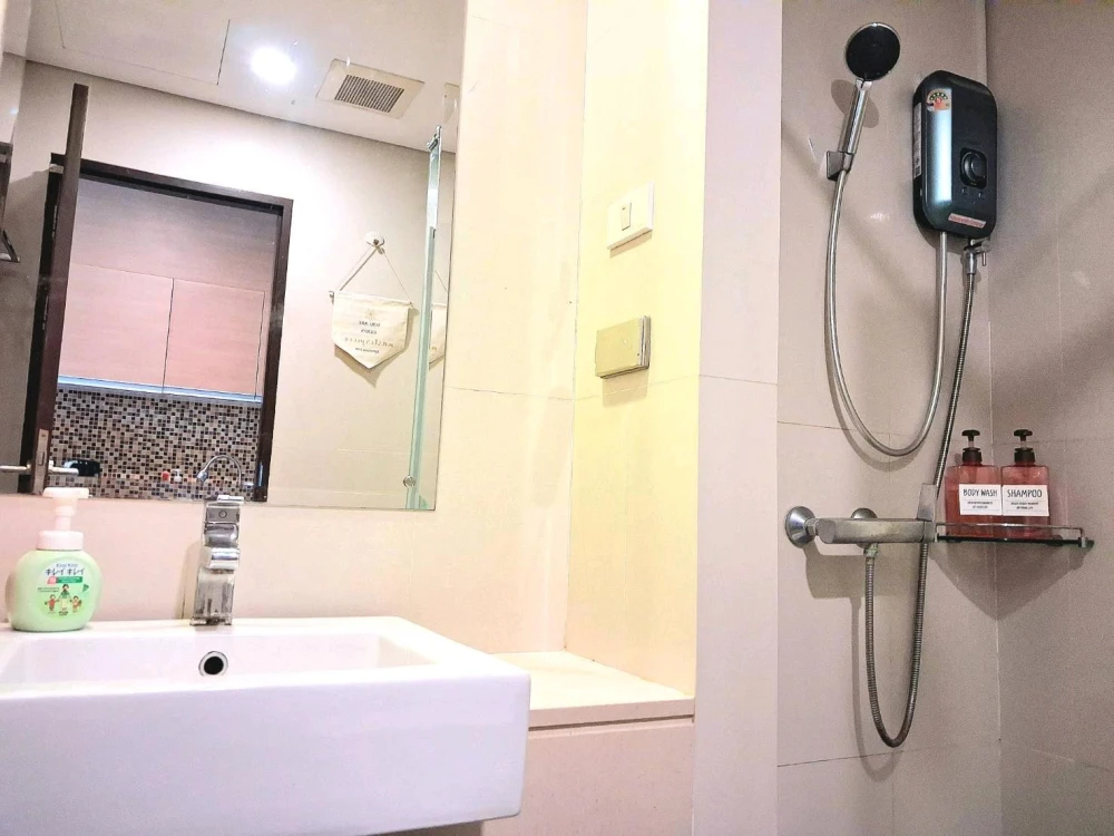 ให้เช่า Le Luk Condominium ชั้น 18 วิวเมือง แต่งครบ สนใจจองเลย ห้ามพลาด