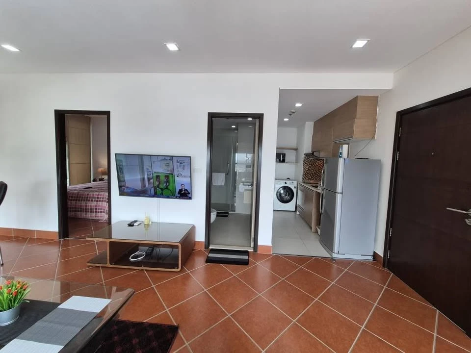 ให้เช่า Le Luk Condominium ห้องกว้างขวาง พื้นที่ใช้สอยจุใจ สิ่งอำนวยความสะดวกครบ มาจองเลย