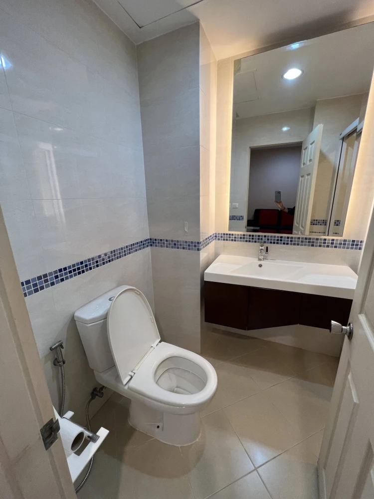 ให้เช่า Life @ Phahon-Ari ห้องพร้อมอยู่ เฟอร์พร้อม กว้างขวาง จองเลยก่อนพลาด!!!!