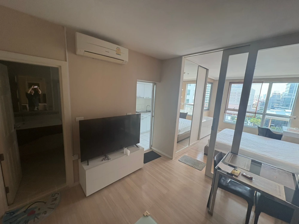 ให้เช่า Life @ Sathorn 10 ห้องกว้าง แต่งครบ พร้อมอยู่ จองเลย ด่วนๆจ้า