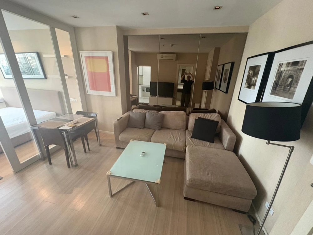 ให้เช่า Life @ Sathorn 10 ห้องกว้าง แต่งครบ พร้อมอยู่ จองเลย ด่วนๆจ้า