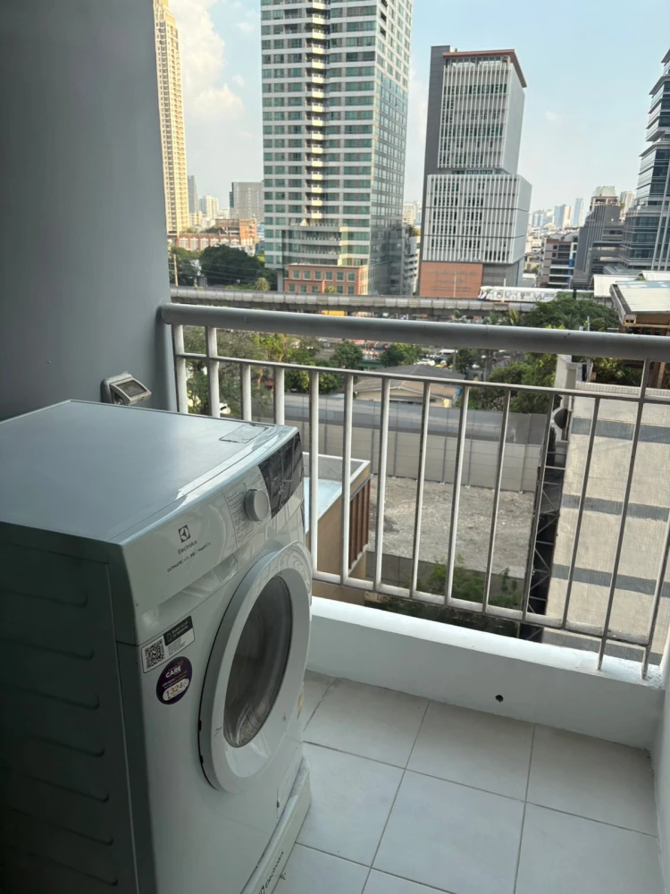 ให้เช่า Life @ Sathorn 10 ห้องกว้าง แต่งครบ พร้อมอยู่ จองเลย ด่วนๆจ้า