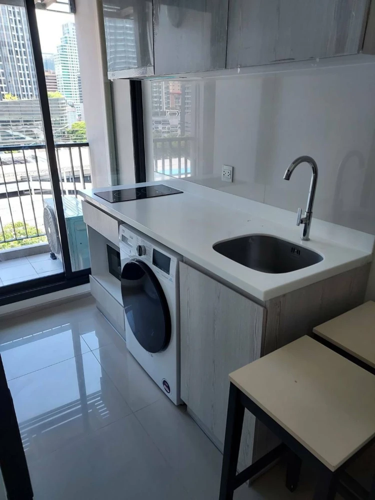 ให้เช่า Life Asoke ชั้น 10 ห้องน่าอยู่ แต่งครบ สนใจจองเลย ห้ามพลาด