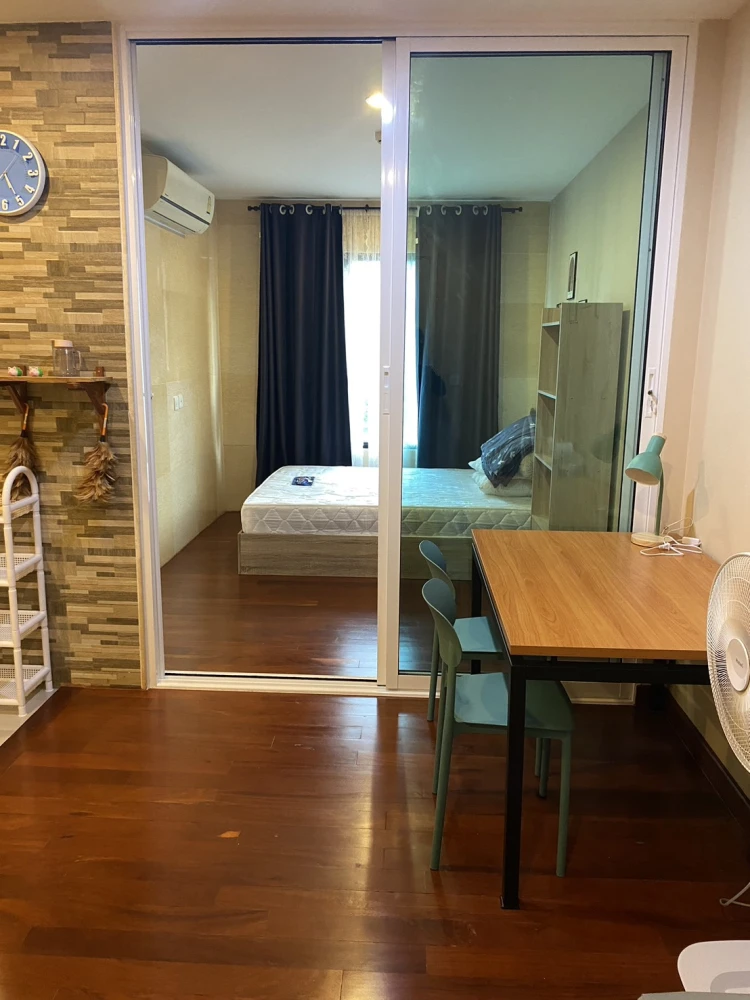 ให้เช่า Life Asoke ชั้น 18 มาพร้อมการตกแต่งที่ครบครัน สนใจรีบจองเลย ห้ามพลาด ด่วนๆจ้า