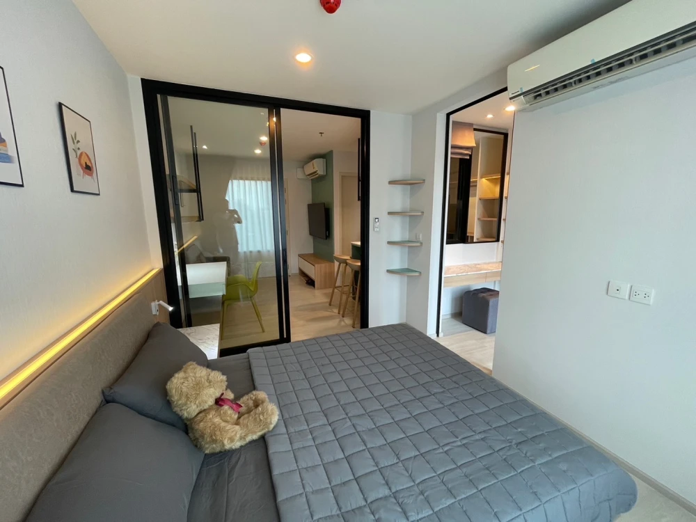 ให้เช่า Life Asoke ชั้น 32 สูงมากๆ อยู่ทิศเหนือเย็นสบายทั้งวัน ตกแต่งบิวท์อินเริ่ดๆ สนใจจองเลย