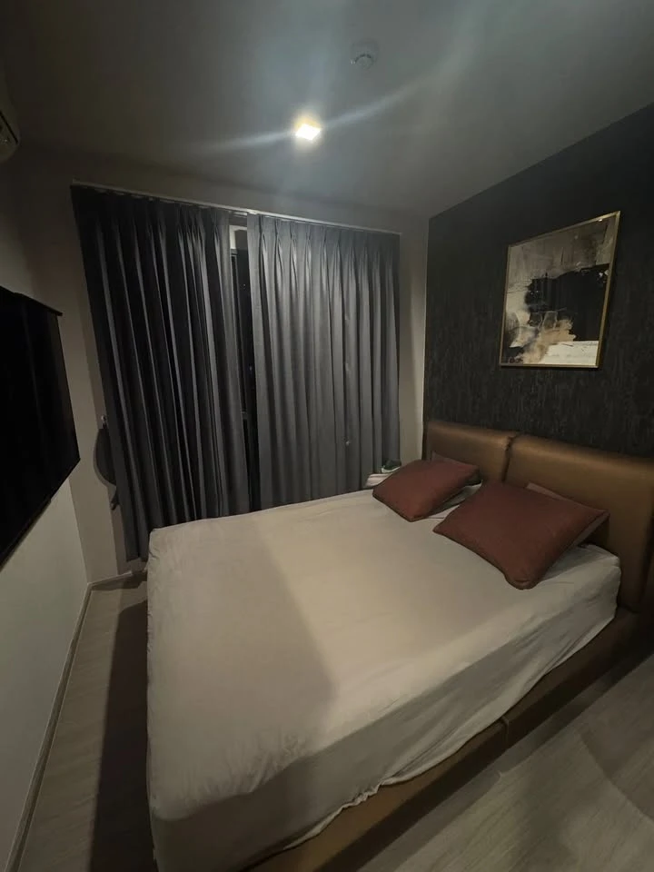 ให้เช่า Life Asoke Hype (1 Bedroom Plus) ติดวอลเปเปอร์ทั้งห้อง เครื่องใช้ไฟฟ้าครบ รีบจองก่อนพลาด
