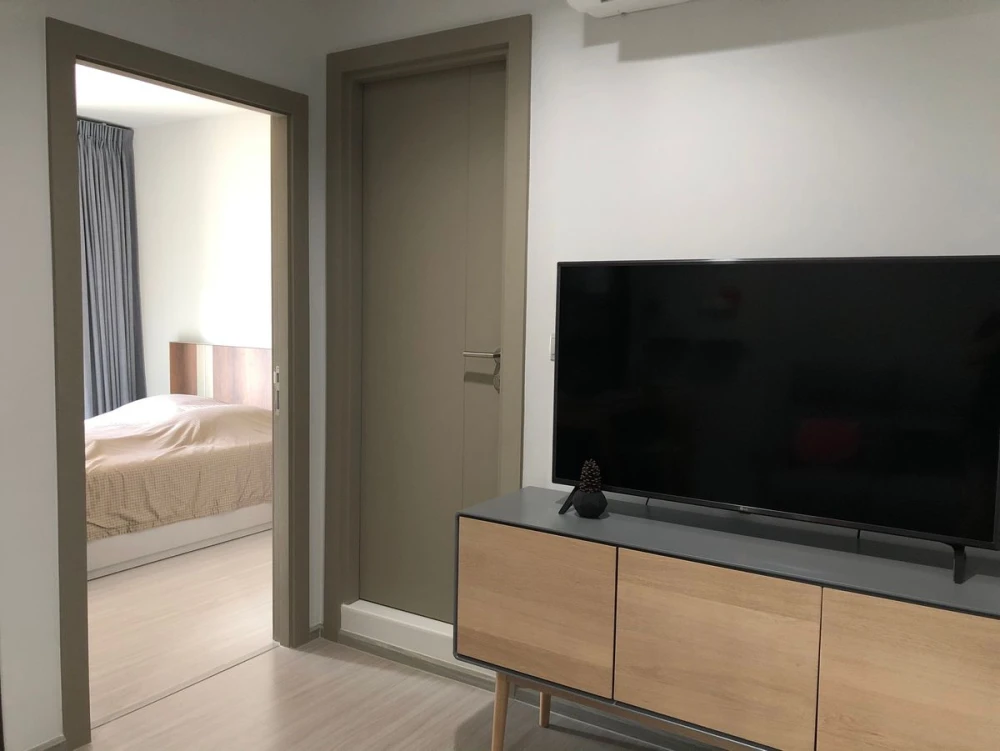 ให้เช่า Life Asoke-Rama 9 ห้องน่าอยู่ มาพร้อมการตกแต่งที่ครบครัน จองเลย ห้ามพลาด