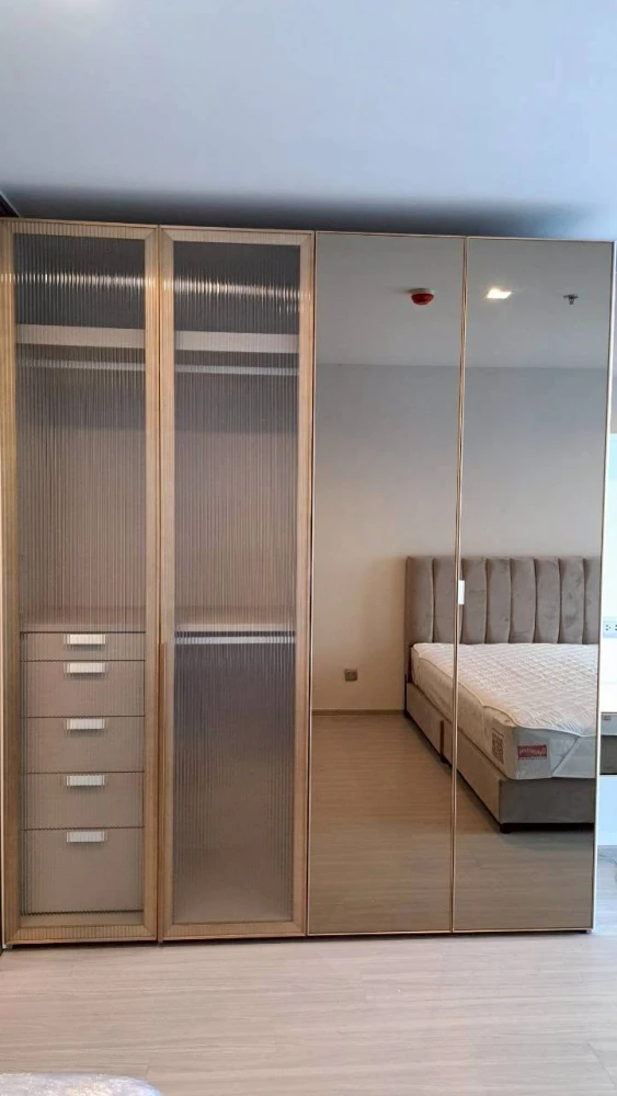 ให้เช่า Life Ladprao ตำแหน่งห้องเงียบสงบไม่มีเสียงรบกวน ไม่ติดลิฟท์/ไม่ใกล้ห้องขยะ เฟอร์นิเจอร์ เครื่องไฟฟ้า พร้อมเข้าอยู่