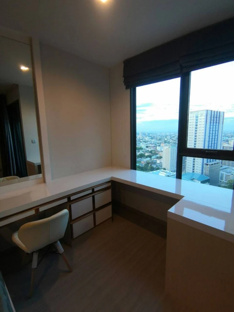 ให้เช่า Life Ladprao ห้องสตูดิโอ วิวสูง โล่งไม่มีตึกบัง แดดเช้า ห้องเย็นลมเข้าทั้งวัน เฟอร์ครบ พร้อมอยู่ทันที