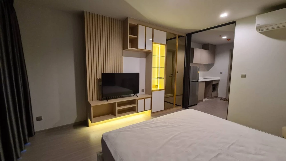 ให้เช่า Life Ladprao ห้องสตูดิโอ วิวสูง โล่งไม่มีตึกบัง แดดเช้า ห้องเย็นลมเข้าทั้งวัน เฟอร์ครบ พร้อมอยู่ทันที