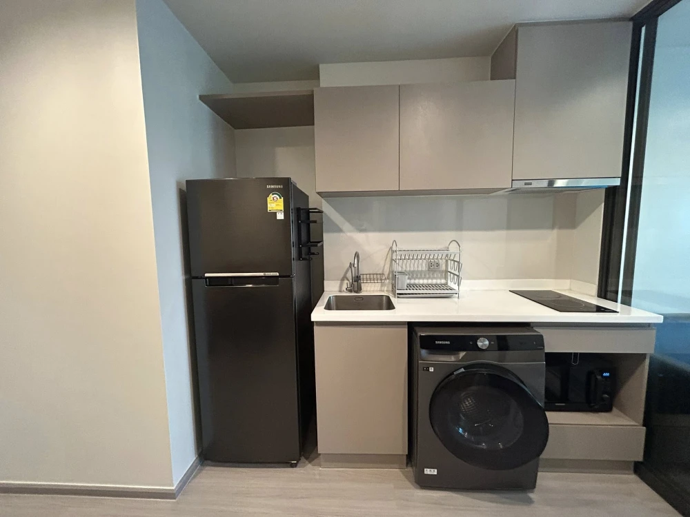 ให้เช่า Life Ladprao ห้องอยูชั้นสูงมากๆ ห้องตกแต่ง เฟอร์นิเจอร์ เครื่องใช้ไฟฟ้าครบ พร้อมเข้าอยู่