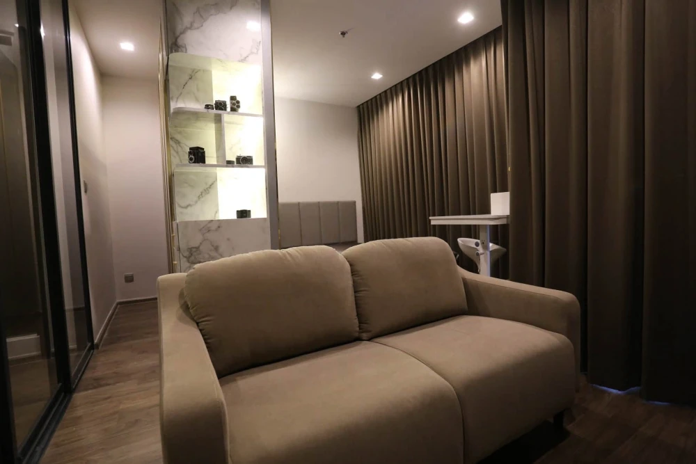 ให้เช่า Life Ladprao Valley ชั้น 32 วิวเมืองสวยไม่ติดบล็อก พิเศษทีวีแขวนขนาดใหญ่ 58 นิ้ว และ Build in Mini-Walk in closet ต้องจอง