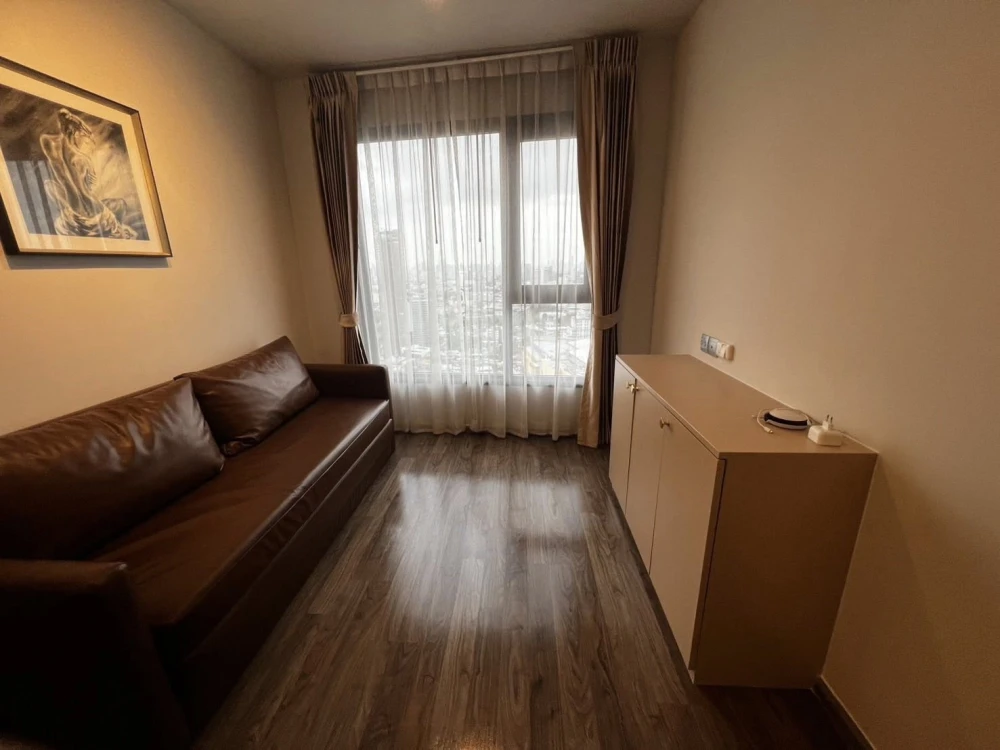 ให้เช่า Life Ladprao Valley ห้องกว้างพร้อมอยู่ เฟอร์พร้อม จองเลย