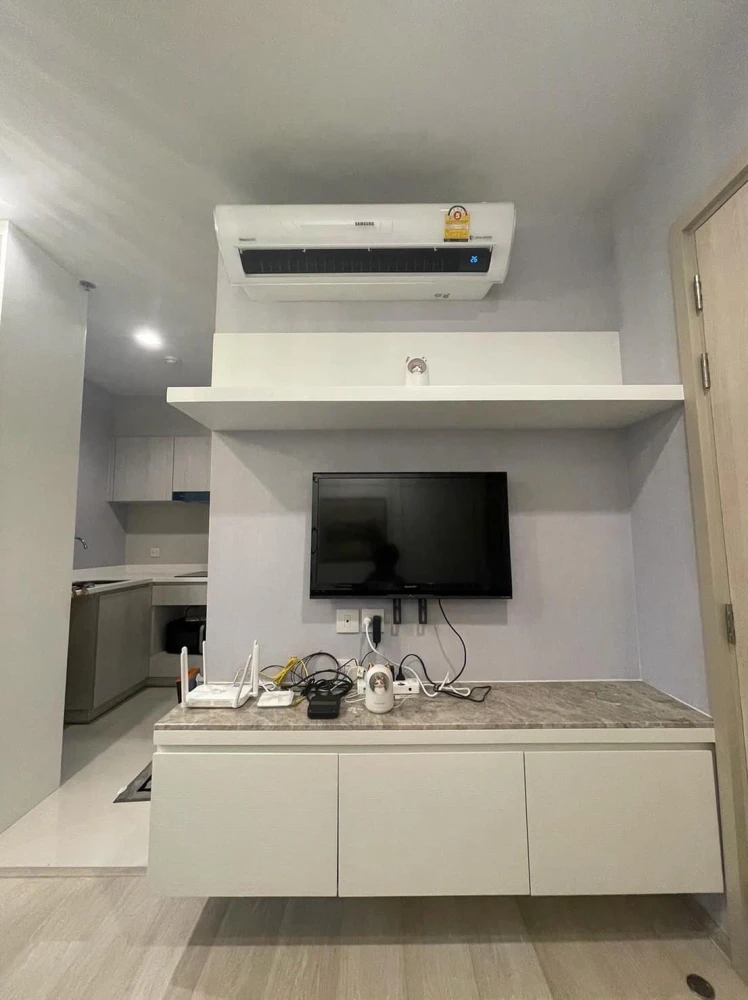 ให้เช่า Life One Wireless ห้องชั้นสูง พร้อมอยู่ เฟอร์พร้อม จองเลย