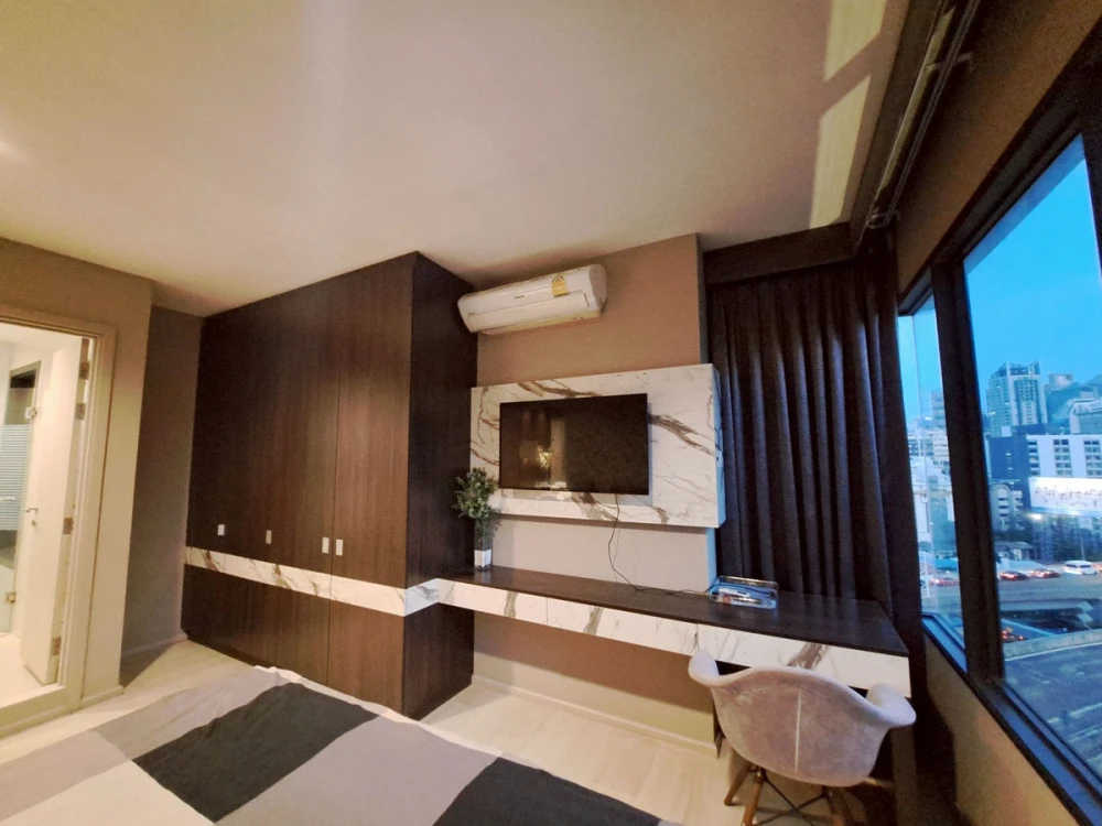 ให้เช่า life one wireless 2 ห้องนอน มาพร้อมการตกแต่งที่ครบครัน สนใจจองเลย