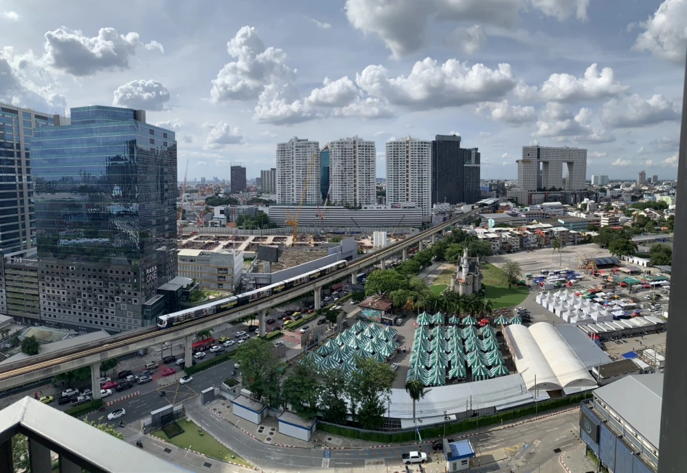 ให้เช่า Life Phahon-Ladprao ห้องทิศเหนือ เย็นสบายทั้งวัน วิวเซ็นทรัลพหล + ตลาดนัดเลียบด่วนแดนเนรมิต ต้องจอง