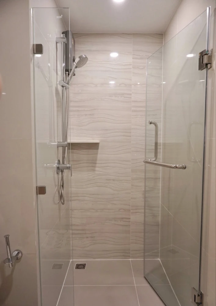 ให้เช่า Life Rama 4 - Asoke ห้องดูเพล็กซ์ ชั้นสูง วิวแม่น้ำ สิ่งอำนวยความสะดวกครบครัน