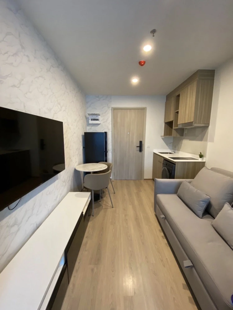 ให้เช่า Life Rama 4 - Asoke 1 ห้องนอน 1 ห้องน้ำ เฟอร์นิเจอร์ครบครัน มาพร้อมwalk-in closet ดีแบบนี้ห้ามพลาด