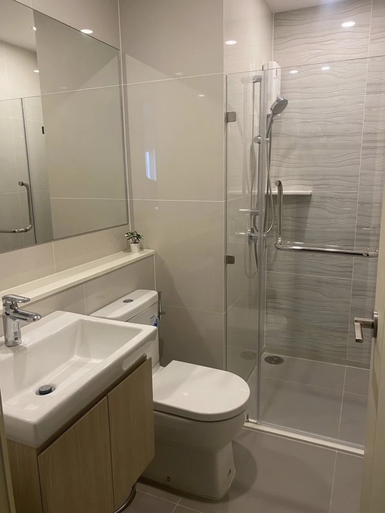 ให้เช่า Life Rama 4 - Asoke 1 ห้องนอน 1 ห้องน้ำ เฟอร์นิเจอร์ครบครัน มาพร้อมwalk-in closet ดีแบบนี้ห้ามพลาด