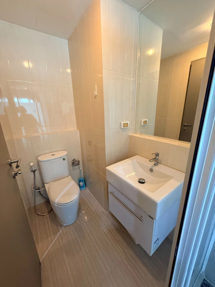 ให้เช่า Life Ratchadapisek ชั้น 10 ห้องน่าอยู่ มาพร้อมการตกแต่งที่ครบครัน จองเลย ด่วนๆ