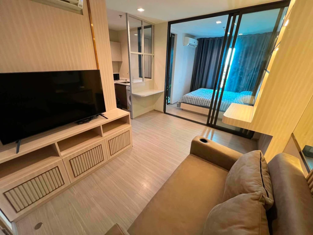 ให้เช่า  Life Sathorn - Sierra ชั้น 10 เครื่องใช้ไฟฟ้าครบ เฟอร์นิเจอร์อย่างดี พลาดแล้วจะเสียใจ