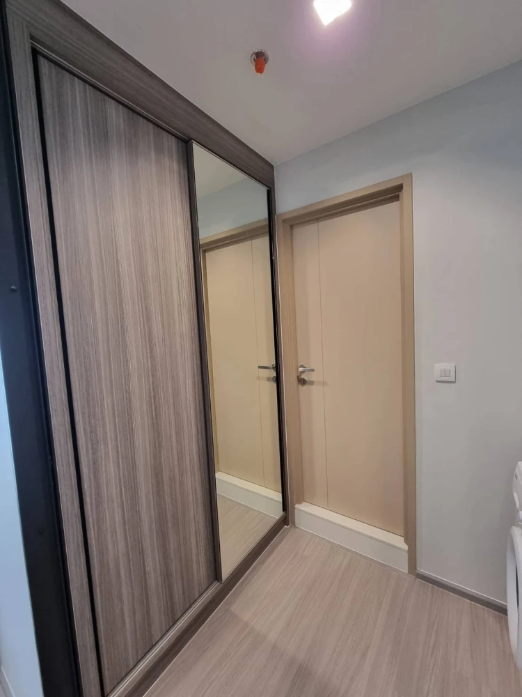 ให้เช่า Life Sathorn-Sierra ชั้น 18 เฟอร์นิเจอร์ เครื่องใช้ไฟฟ้าครบ ย้ายเลย อย่ารีรอ