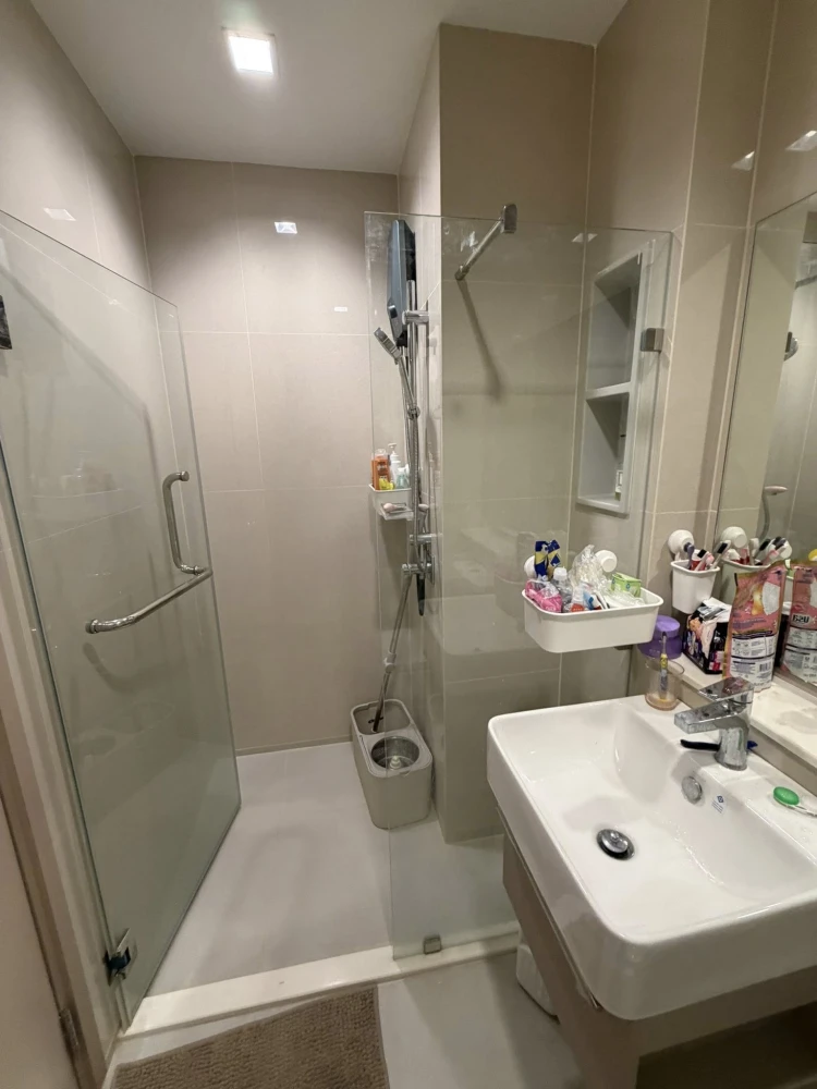 ให้เช่า Life Sathorn-Sierra ห้องสตูดิโอ ทำเลดี เดินทางสะดวก วิวสวย ไม่บล็อค จองเลย