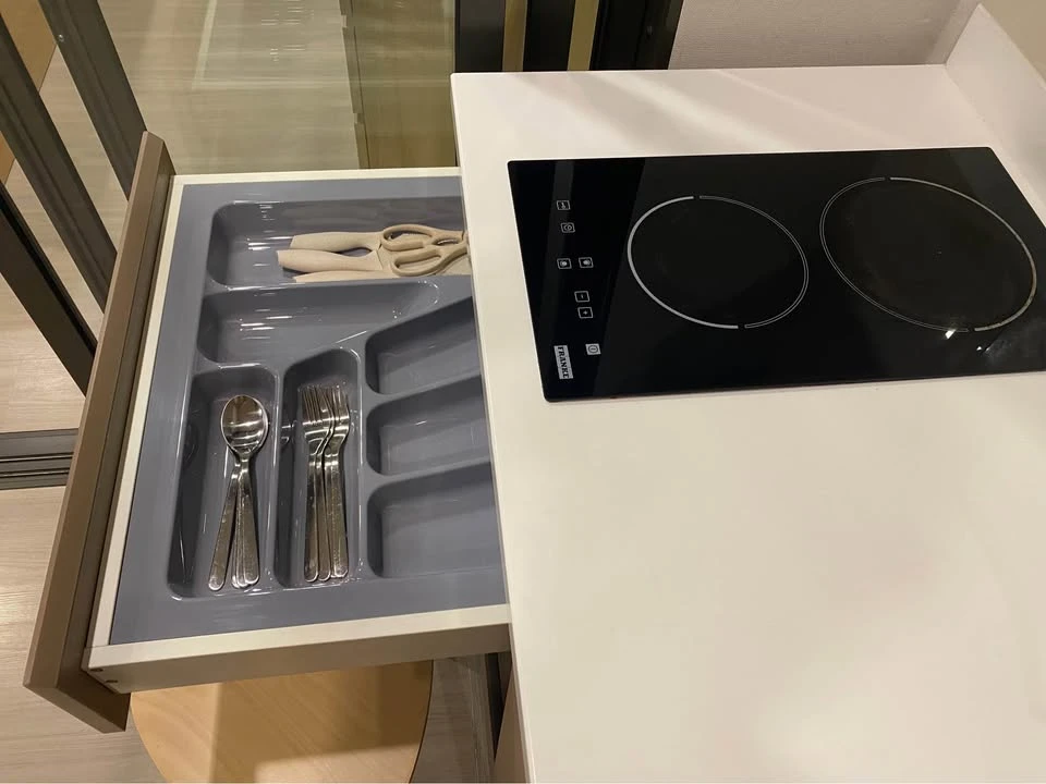 ให้เช่า Life Sathorn-Sierra 1 ห้องนอน ตกแต่งสไตลืมินิมอล ทำเลดี เดินทางสะดวก รีบจองเลยตอนนี้จ้า