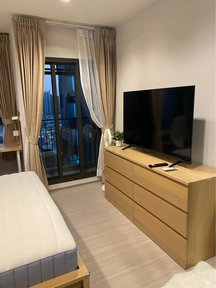 ให้เช่า Life Sathorn-Sierra 1 ห้องนอน ตกแต่งสไตลืมินิมอล ทำเลดี เดินทางสะดวก รีบจองเลยตอนนี้จ้า