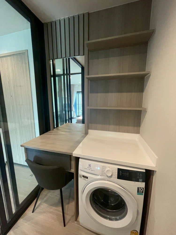 ให้เช่า Life Sathorn-Sierra 1 ห้องนอน 1 ห้องน้ำ ทำเลดี มองเห็นวิวสระว่ายน้ำ วิวสวย ไม่บล็อค ห้ามพลาด