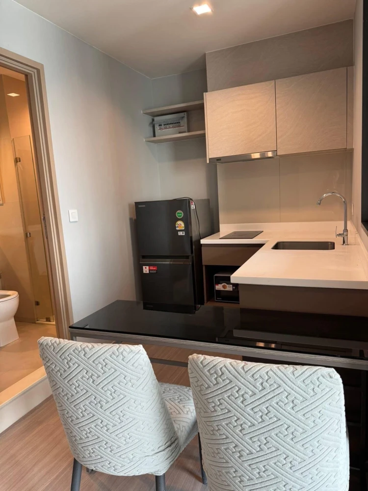 ให้เช่า Life Sathorn Sierra 1 ห้องนอน 1 ห้องน้ำ มาพร้อมWalk-in Closet ในทำเลดี ห้ามพลาด